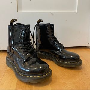 Black Boots Dr. Martens